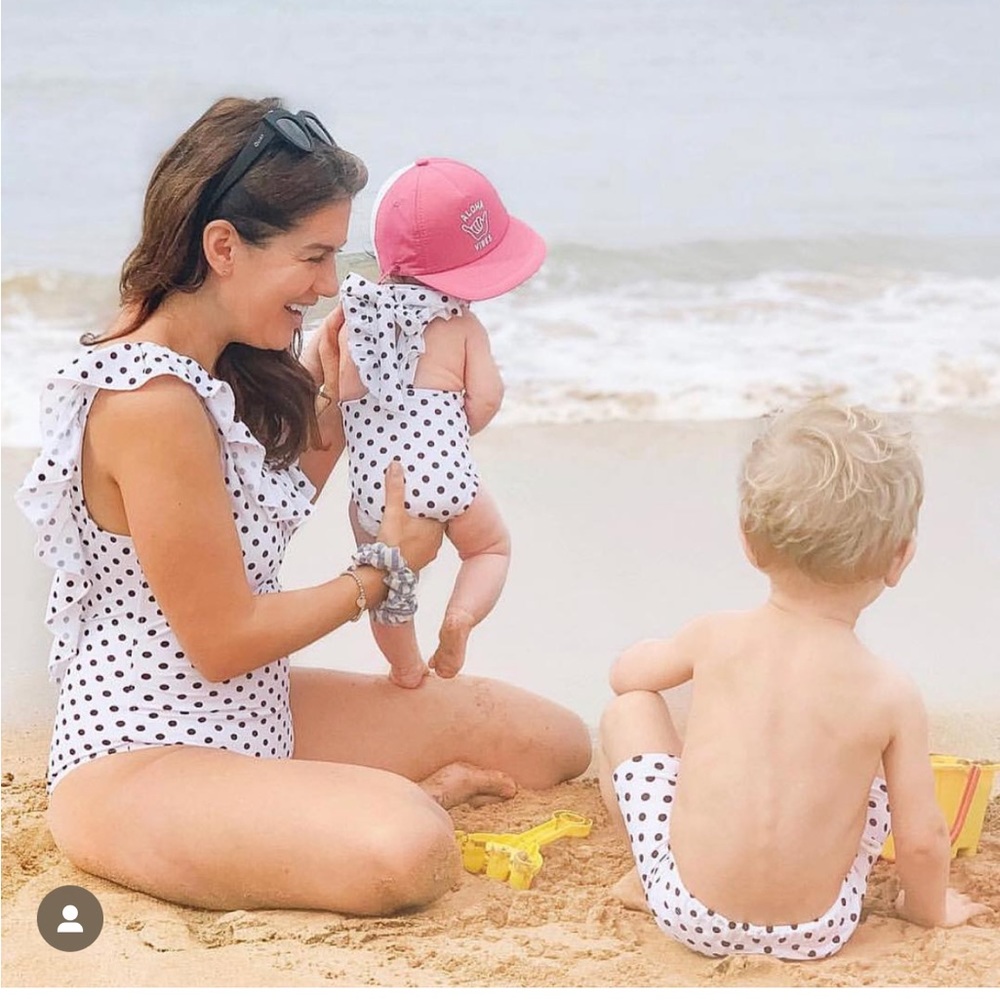 Imagine Perry family swimsuit set as seen on Jillian Harris